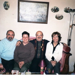 Deux_amis_d_enfance_se_rencontrent_apres_43_ans